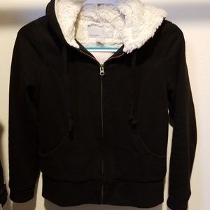 Old Navy faux-fur lined black hoodie, size M